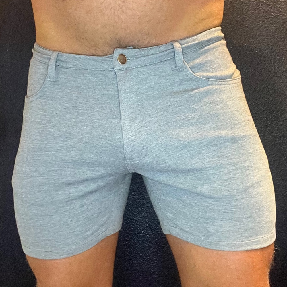 Men's Gray Shorts size 32